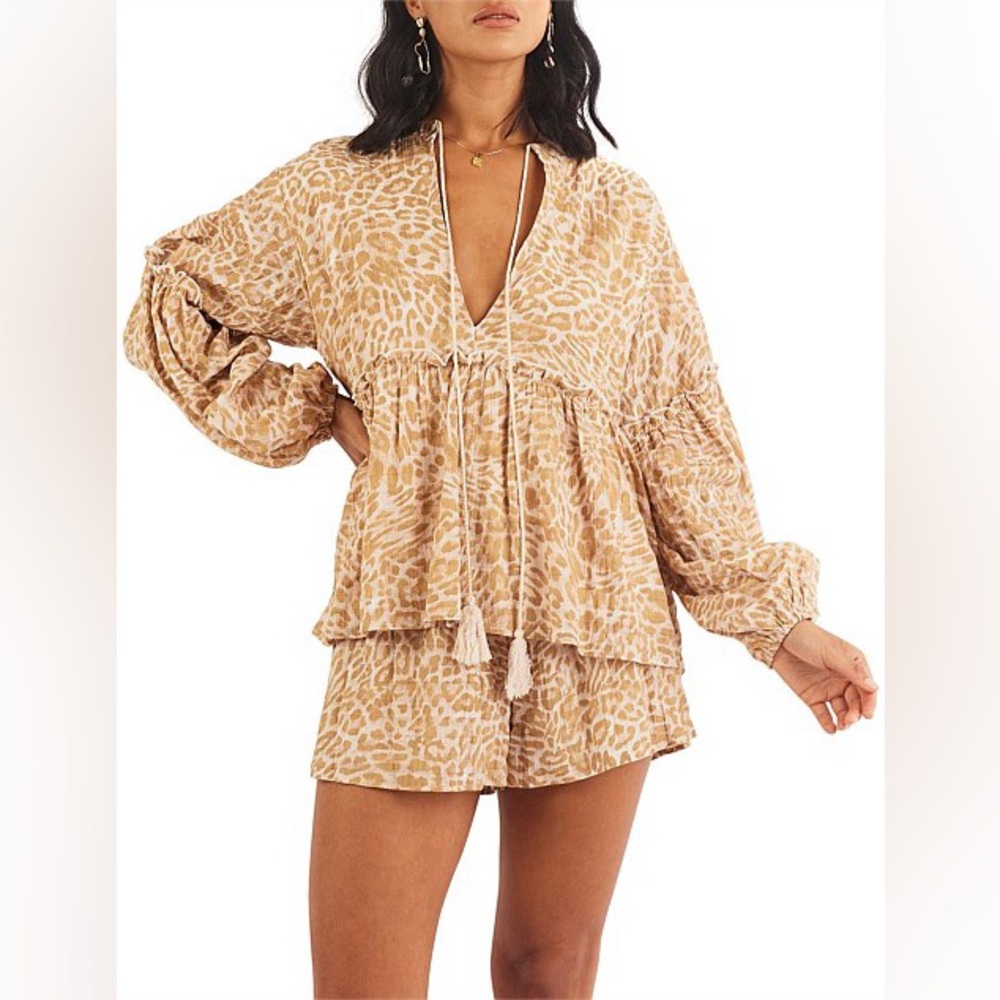 GIRL AND THE SUN Fabiana Relaxed V- Neck Long Sleeve Top Small NEW
